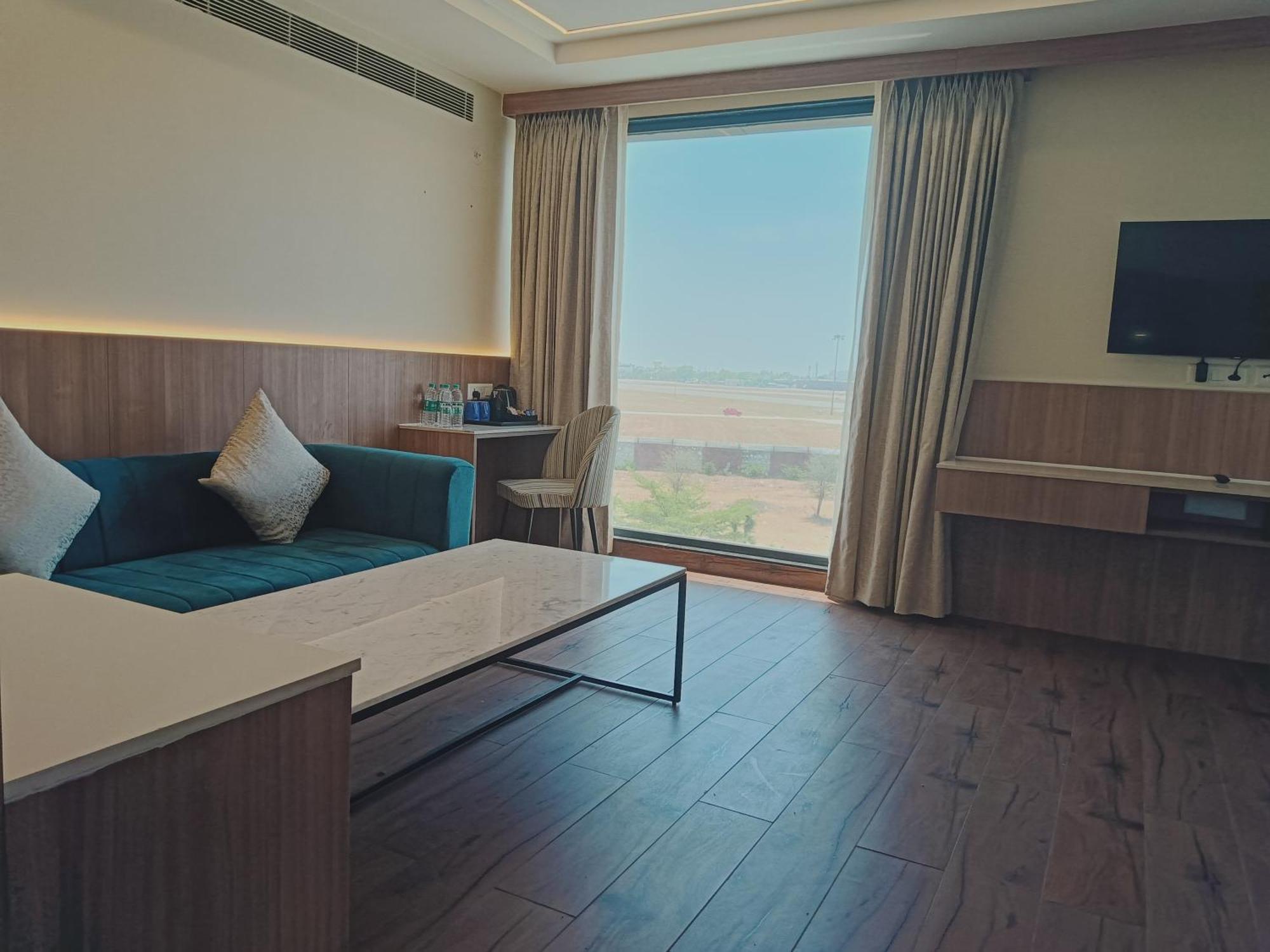Cilantro Comfort ชัยปุระ ภายนอก รูปภาพ